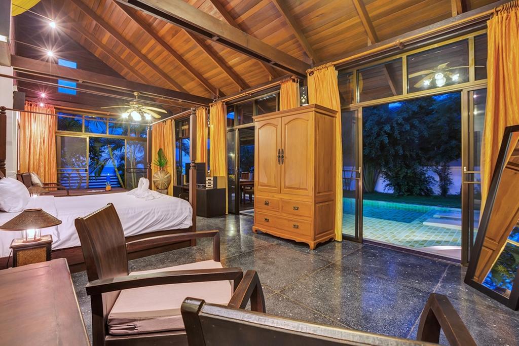 Emerald Sands - Beach Front 4 Bed Pool Villa Ko Samui Pokoj fotografie