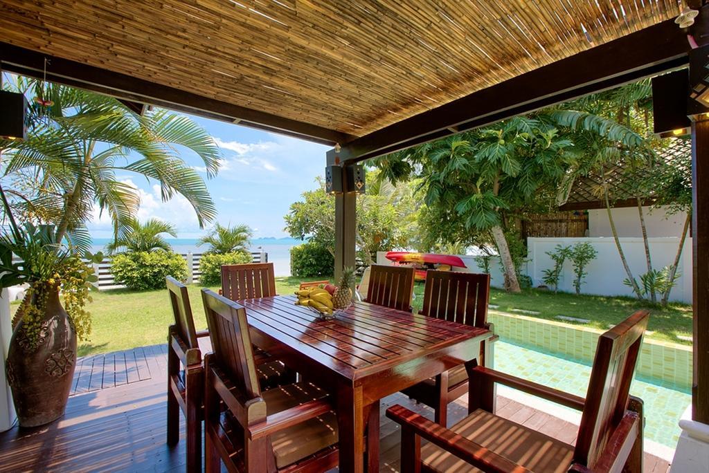 Emerald Sands - Beach Front 4 Bed Pool Villa Ko Samui Pokoj fotografie